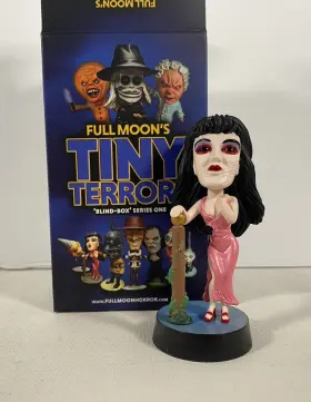 850042504499 FULL MOON TOYS Terrors Blind Box Figure Puppet