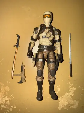 F7741 G.I. JOE Classified Desert Commando Snake Eyes Action