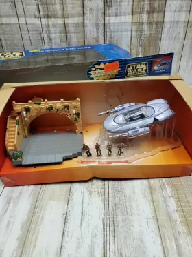 047246681808 GALOOB Star Wars Action Fleet Gian Speeder Theed #2