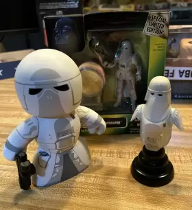 10465 GENTLE GIANT Star Wars Snowtrooper Collectible Bust