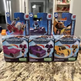 010994182243 HASBRO Transformers Earthspark Tacticon Arcee #2