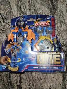 010996194558 HASBRO Transformers Sentinel Prime Robot Action