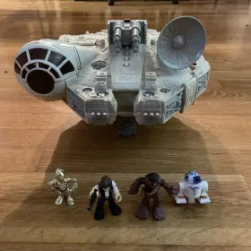 41821 HASBRO Playskool Heroes Star Wars Millenium Falcon Toy #2