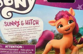 430001757700 HASBRO Pony Sunny Starscout Hitch Trailblazer #3