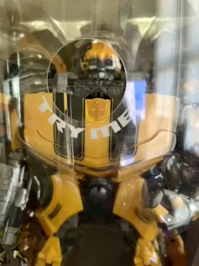 653569278009 HASBRO Transformers Ultimate Bumblebee Costco #2