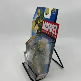 653569360032 HASBRO Iron Fist Marvel Universe Action Figure #2