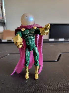 653569816157 HASBRO Mysterio Marvel Universe Figure Loose