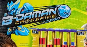 B-daman HASBRO Crossfire Bomber Battlefield Set Toy #2