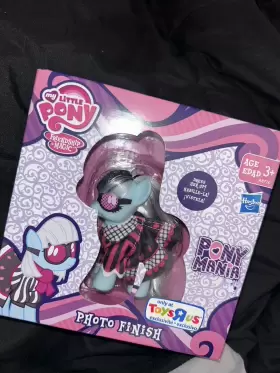 653569999690 HASBRO Pony Doll Finish Mania Toys