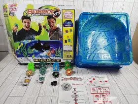 7247770000 HASBRO Beyblade Xts Extreme Half Pipe Stadium Tops