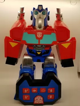 887030860404 HASBRO Optimus Prime Robot Walking Transformer