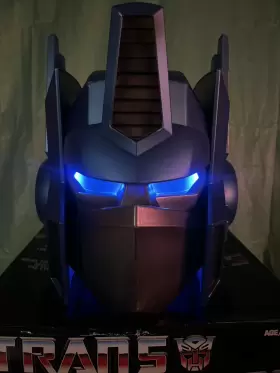 98432 HASBRO Gamestop Icons Transformers Optimus Prime Helmet #2