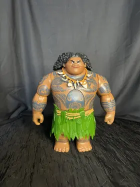 C-078A HASBRO Disney Moana Talking Maui Figure Doll Toy Fish