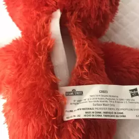 C0923 HASBRO Tickle Me Elmo Giggles Shakes Sesame Street #3