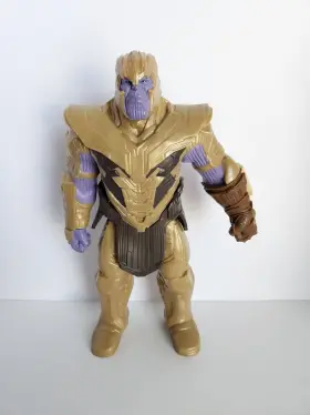 E5273 HASBRO Marvel Avengers Endgame Titan Hero Thanos Action
