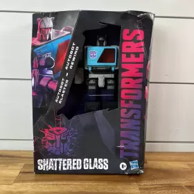 F3926 HASBRO Transformers Autobot Blaster Pack Shattered Box