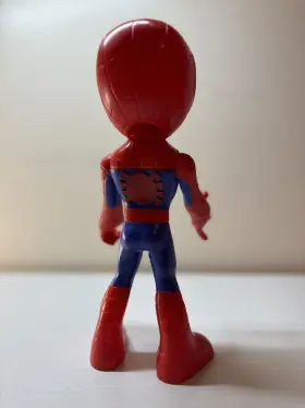F3986 HASBRO Marvel Spidey His Friends Supersized Action #2