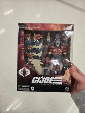 G2102 HASBRO Gi Joe Classified Deluxe Cobra Royal Guard