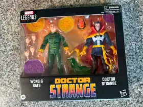 PN00090131 HASBRO Marvel Legends Doctor Strange Wong Bats Set