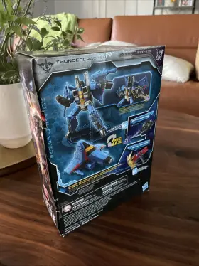 WFC-S39 HASBRO Takara Transformers War Cybertron Siege #2