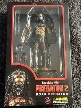 957534200267 HIYA TOYS Guardian Predator Exquisite Mini Scale