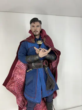 895228611468 HOT TOYS Marvel Doctor Strange Multiverse Scale