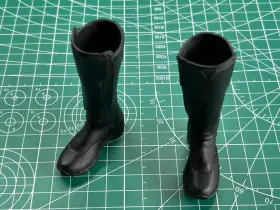 MMS474 HOT TOYS Avengers Infinity War Thor Boots Figure