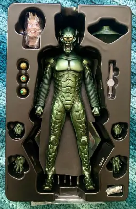 MMS630 HOT TOYS Goblin Scale Action Figure Sideshow