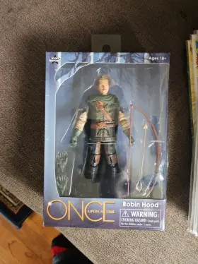793573700940 ICON HEROES Robin Hood Once Upon Figure Box