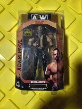 AEW0041 JAZWARES Aew Hangman Adam Page Chase Figure Defender