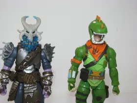 FNT0988-123121-GC JAZWARES Fortnite Figures Rex Ragnarok #2