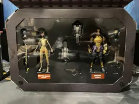 FNT1414 JAZWARES Fortnite Doctor Slone Gunnar Battle Chest