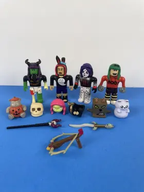 ROGO126 JAZWARES Roblox Mischief Night Action Figures Toy
