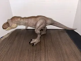 GJT60 JURASSIC WORLD Camp Cretaceous Epic Roarin Rex Mattel