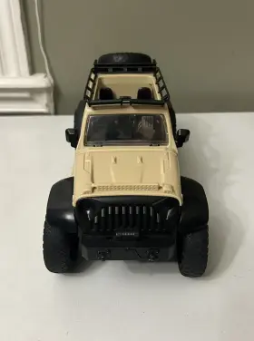 GYD27 JURASSIC WORLD TOYS Matchbox Dominion Jeep Gladiator #3