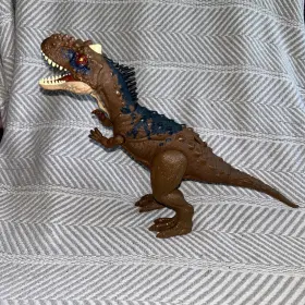 HDX35 JURASSIC WORLD TOYS Dinosaur Dominion Rajasaurus Roar