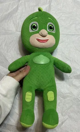 886144246180 JUST PLAY Pj Masks Sing Talk Greg Gekko Lights