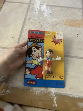12262 JUST TOYS Walt Disneys Pinocchio Bend Ems Figure