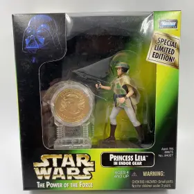 076281840277 KENNER Star Wars Princess Leia Endor Gear Action