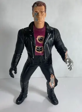 56530 KENNER Terminator Ultimate Talking Terminiator Figure