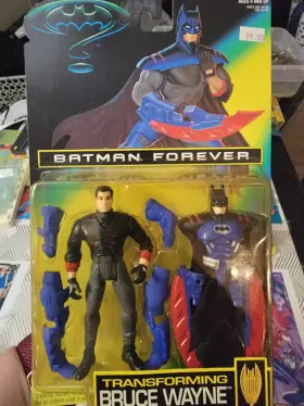 64152 KENNER Batman Forever Transforming Bruce Wayne Figure