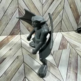 65523 KENNER Disney Gargoyles Lexington Action Figure #2