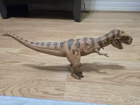 JP06 KENNER Jurassic Park Young Rex Wound Cover Tyrannosaurus