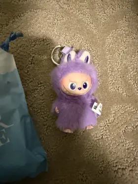 931571094874 LABUBU Pop Mart Monsters Pin Love Pendant