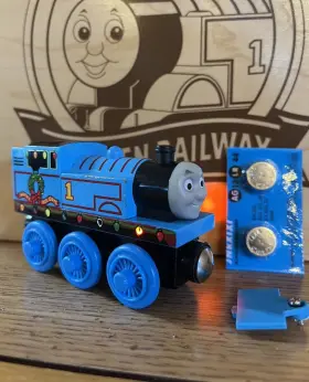 796714981369 LEARNING CURVE Holiday Lights Thomas Friends
