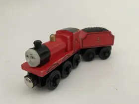 LC99005 LEARNING CURVE Thomas Wooden Railway James Variation