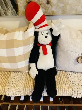2726 MACYS Seuss Cat Hat Stuffed Animal #3
