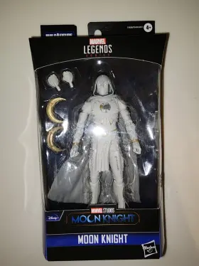 010994134686 MARVEL Legends Disney Figure Moon Knight Ultron