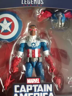 010996206732 MARVEL Legends Captain Symbol Truth Action #2