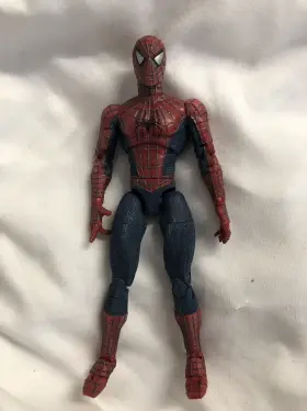 035112470892 MARVEL Legends Classics Symbiote Movie Figure #3